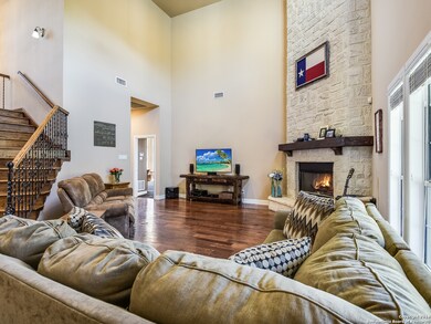 15661 Chinquapin, Helotes, TX 78023 - photo 5