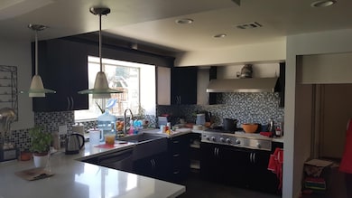 147 E Avenue r2, Palmdale, CA 93550 - photo 3