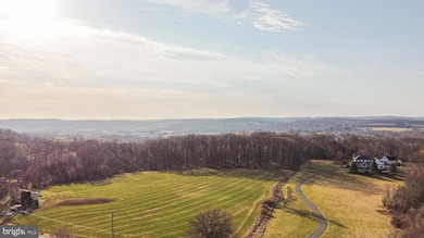 3923 Ridgewood Rd, York, PA 17406 - photo 3