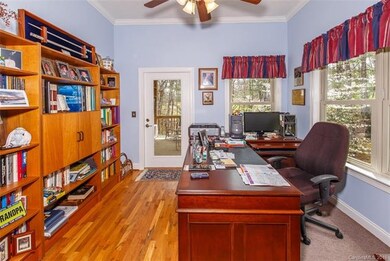 Office or BR#4 opens to side, screened Porch