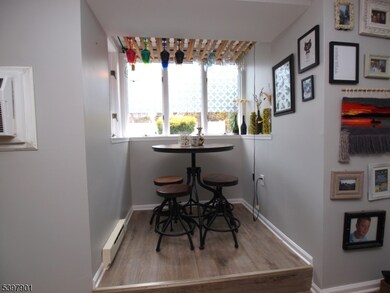 520 Turnpike C125, Pequannock Twp., NJ 07444 - photo 6