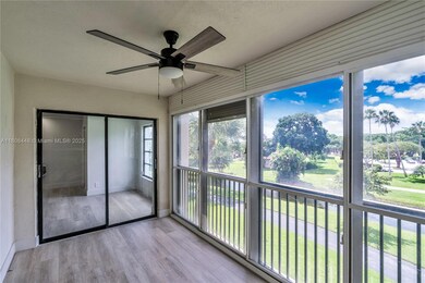 14475 Strathmore Ln unit 305, Delray Beach, FL 33446 - photo 4