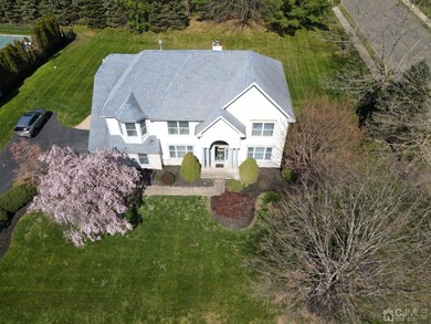 67 Kinglet Dr S, Cranbury, NJ 08512 - photo 2