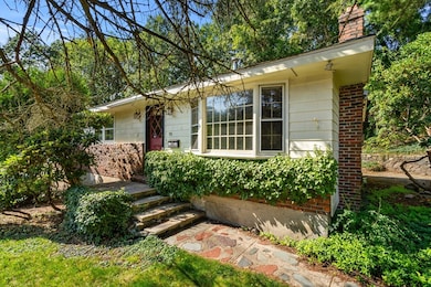 19 Clark St, Salem, MA 01970 - photo 2