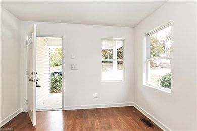 2532 Ansonia St, Winston Salem, NC 27105 - photo 5