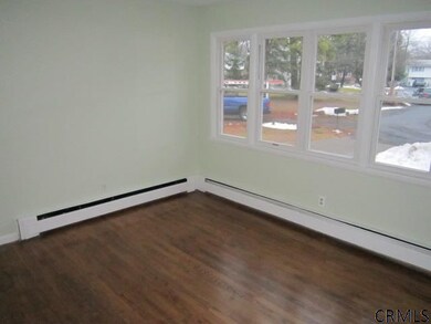 5 Cindy Lee Ct, Latham, NY 12110 - photo 5