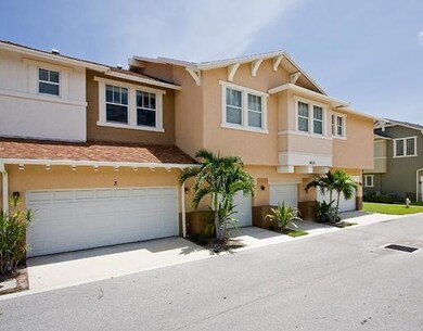 650 Pacific Grove Dr unit 3, West Palm Beach, FL 33401 - photo 2