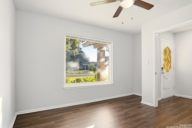 3427 Vinecrest Dr, San Antonio, TX 78219 - photo 4