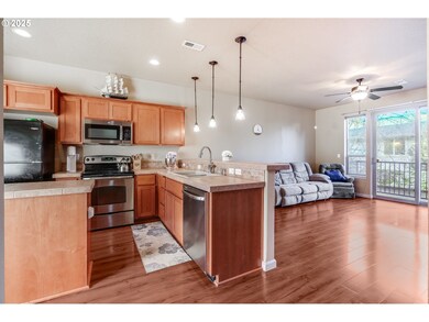 2981 SW 187th Ave unit A10, Beaverton, OR 97003 - photo 3