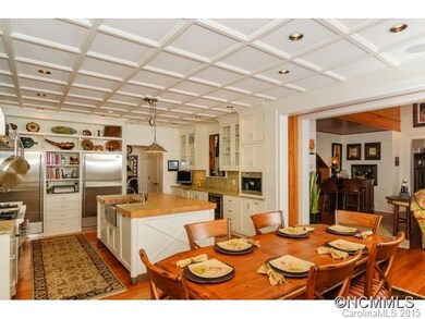 Dining Room to Kitchen