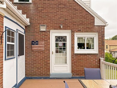 SUN PORCH AND DECK AREA