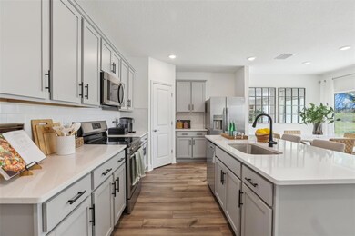 1497 Laredo Ave, Spring Hill, FL 34608 - photo 4