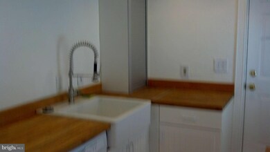 621 S Bradford St, Baltimore, MD 21224 - photo 5