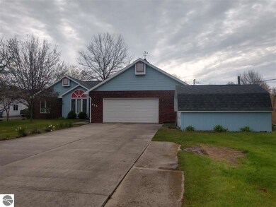 925 S Au Gres River Dr, Au Gres, MI 48703 - photo 3