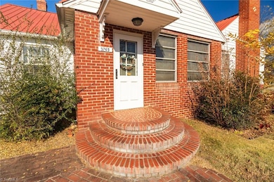 3749 Depot St, Walkertown, NC 27051 - photo 4