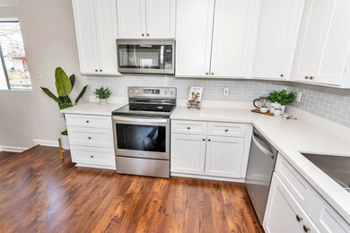 2206 Driscoll St unit D, Houston, TX 77019 - photo 6