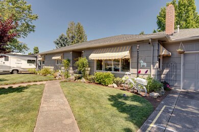 Julie Love - 1550 25th St NE, Salem, OR_