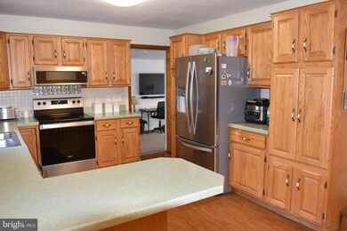 12 Edward Dr, Greencastle, PA 17225 - photo 6