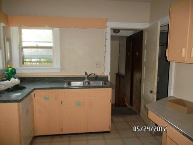 3802 Douglas Ave, Kalamazoo, MI 49004 - photo 7