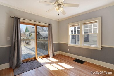 5 Dining Room