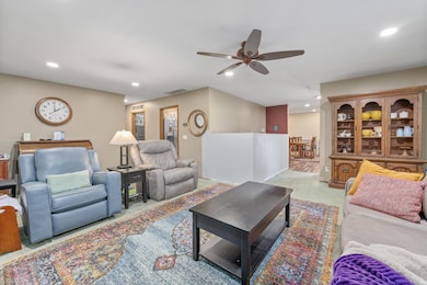 427 N Pamela Ave, Wichita, KS 67212 - photo 4