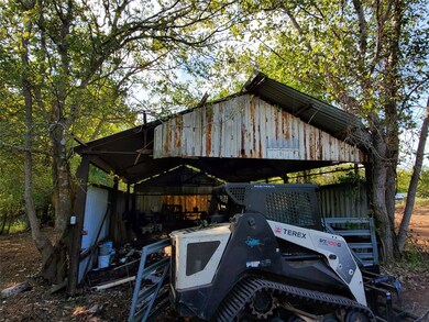 1305 Rymal Rd, Alvin, TX 77511 - photo 3