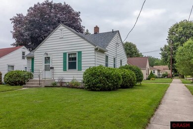 1703 N Broad St, Mankato, MN 56001 - photo 3