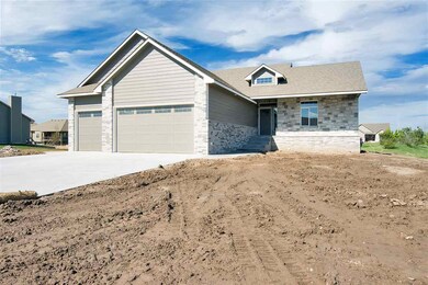 4724 N Emerald Ct, Maize, KS 67101 - photo 3