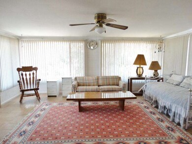 10002 N 104rd Dr (17)