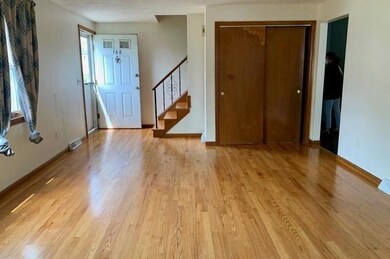 164 Ames St unit Right Side, Brockton, MA 02302 - photo 4