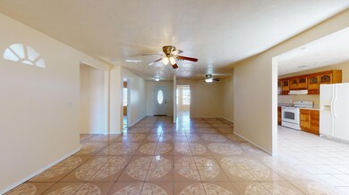 611 Old Laredo Rd_Lisa Ramos