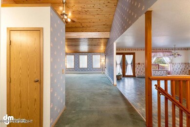 Entry to Livingroom