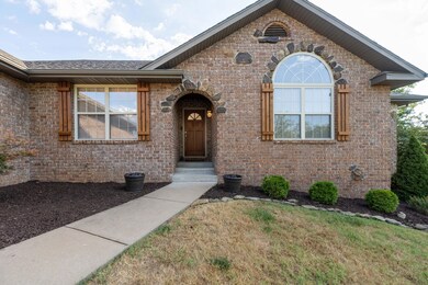 2021 W Melbourne Ct, Springfield, MO 65810 - photo 2