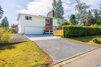 1915 S F St, Port Angeles, WA 98363 - photo 2