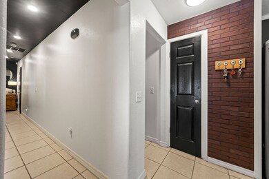 16 Sheneman Dr, Bella Vista, AR 72715 - photo 4