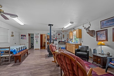 5756 Hamilton Hill Ln, Midway, TX 75852 - photo 2