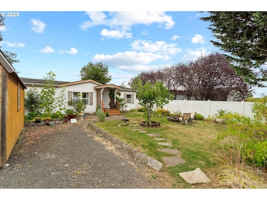 614 S 10th St, St. Helens, OR 97051 - photo 3