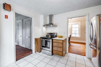 4 Johnson St, West Springfield, MA 01089 - photo 4