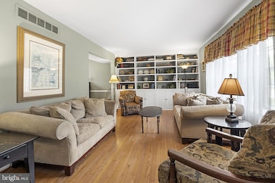 268 Cambridge Dr, Langhorne, PA 19047 - photo 7