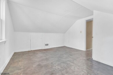 141 Lenox Ave, Irvington, NJ 07111 - photo 6