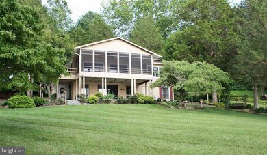 217 Lakeview Cir, Louisa, VA 23093 - photo 6