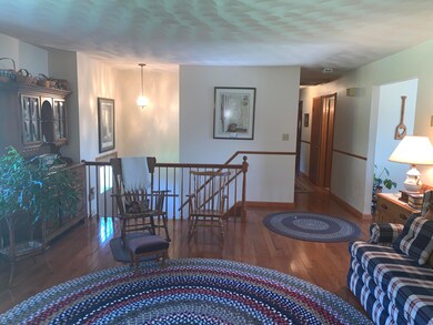 1127 E Lime Bluff Rd, Muncy, PA 17756 - photo 4