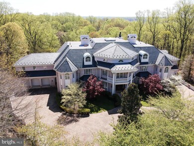 7013 Natelli Woods Ln, Bethesda, MD 20817 - photo 2