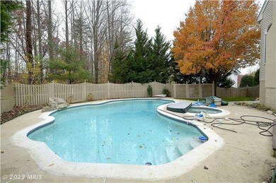 12705 Autumn Crest Dr, Herndon, VA 20171 - photo 6