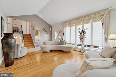 2208 Clover Dr, Broomall, PA 19008 - photo 7