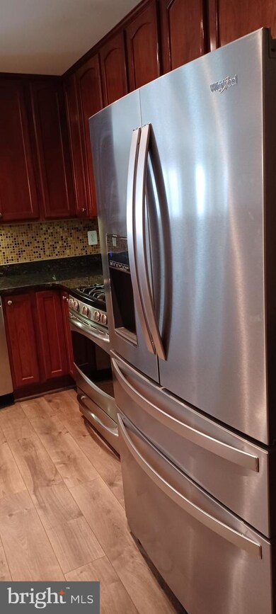 16835 Nuttal Oak Place, Woodbridge, VA 22191 - photo 2