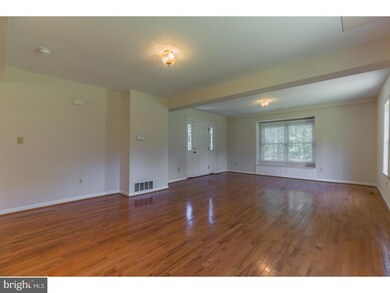 2296 Gennessee Ave, Atco, NJ 08004 - photo 4