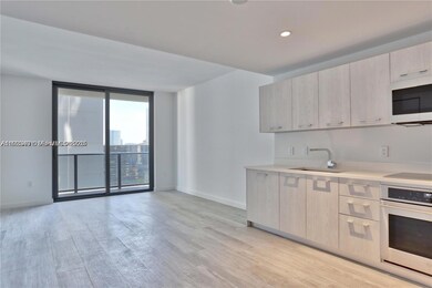 55 SW 9th St unit 1910, Miami, FL 33130 - photo 2