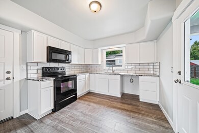 2494 E McAndrews Rd, Medford, OR 97504 - photo 6