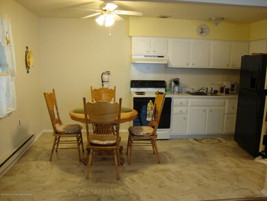 14b Snowberry 010